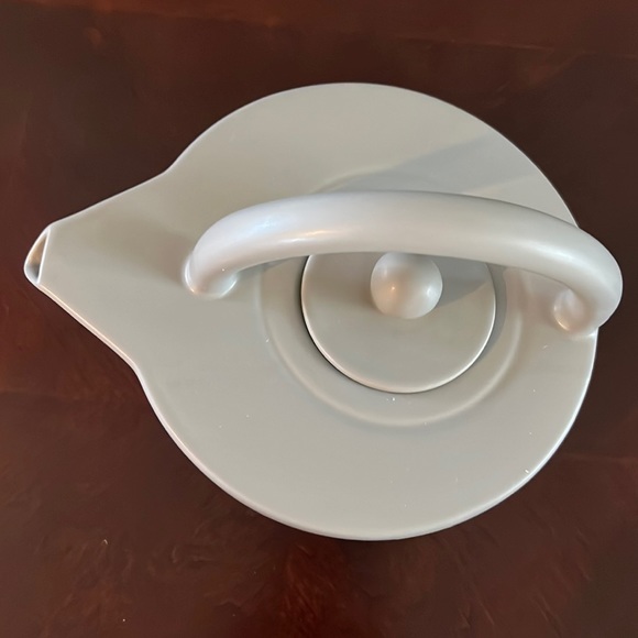 AZA Modern Teapot made in Portugal color light gray Ceramic Teapot - Picture 2 of 15